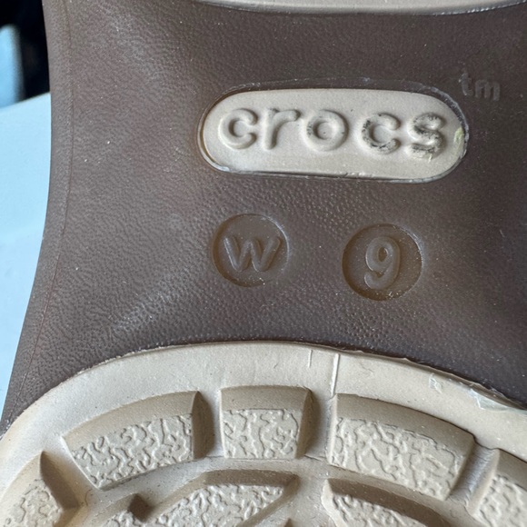 Crocs(WMNS) Crocs Summer Brown Size 9 - Picture 15 of 15